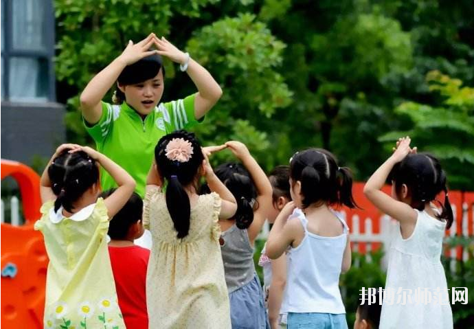 陕西幼师学校多少钱