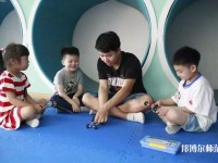 浙江男生上什么幼师学校比较好