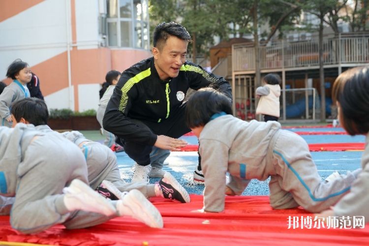 江西男生上什么幼师学校比较好