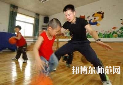 江西男生可以读幼师学校吗