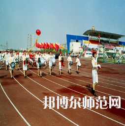 河南2020年女生学幼师学校