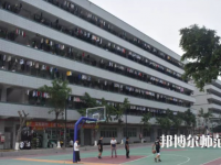 广东2020年男生可以读幼师学校吗