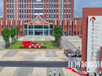 广西2020年女生学什么幼师学校好