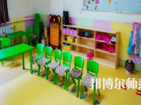 广西2020年幼师学校和中专有哪些区别