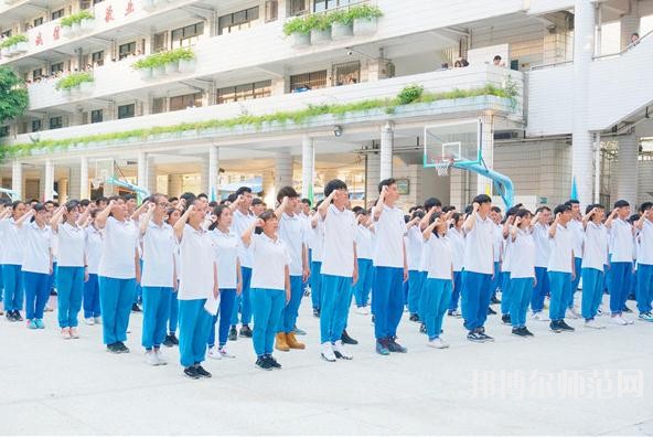 广州2020年女生上幼师学校学什么专业好