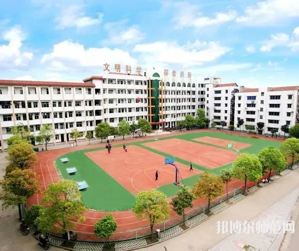 无锡2020年男生学什么幼师学校好