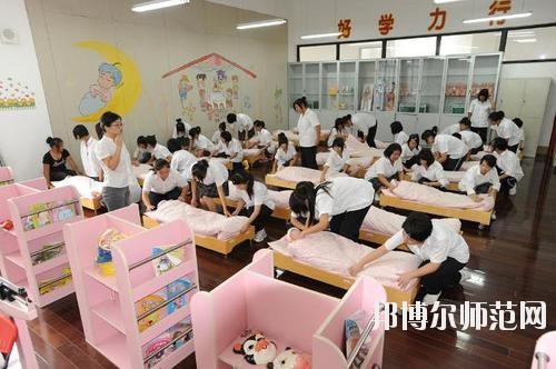 黄石2020年男生上幼师学校学什么好