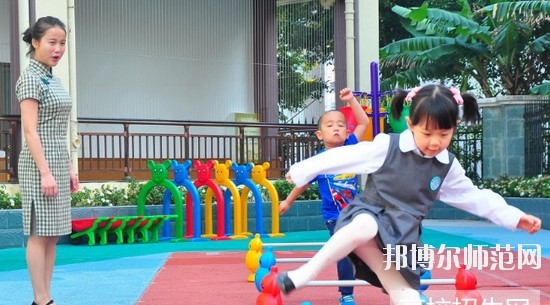 去读幼师学校学什么对以后好一点