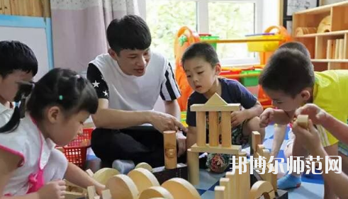 金昌2020年男生读幼师学校好不好