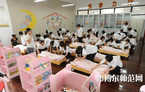 十堰2020年初中生女生读什么幼师学校好