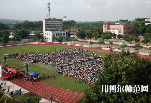 湛江2020年男生上什么幼师学校好