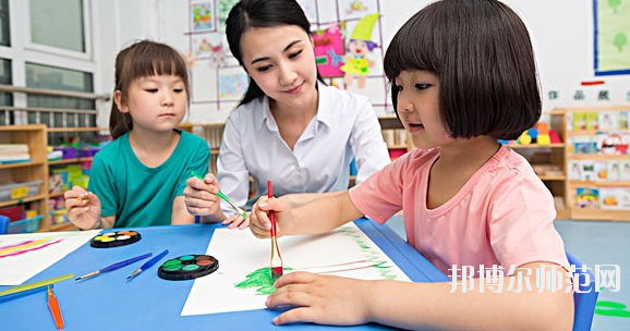 金昌2020年女生读幼师学校有前途吗