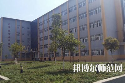 云南2021年读什么幼师学校比较好